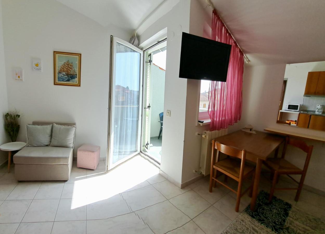Apartament Olivera *