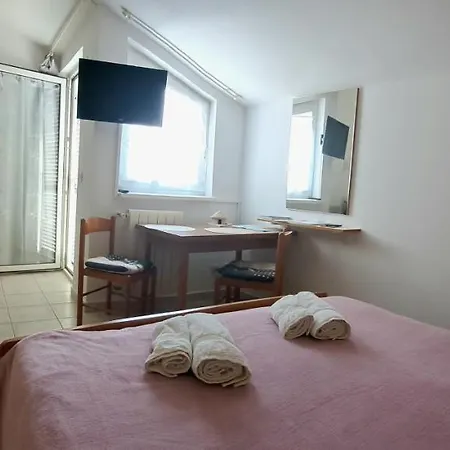 Studio Apartman Olivera Rovinj Exterior foto